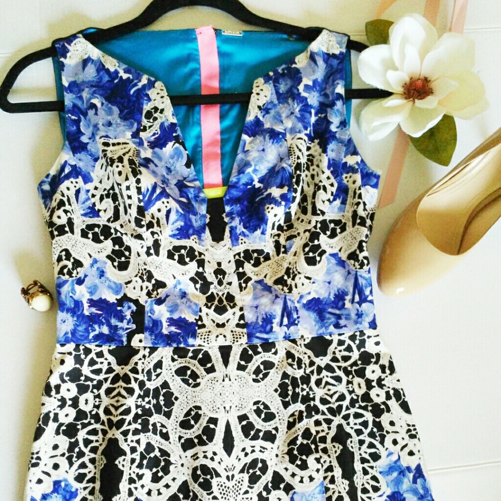 Elie Tahari| Patterned Dress with a touch of Neon